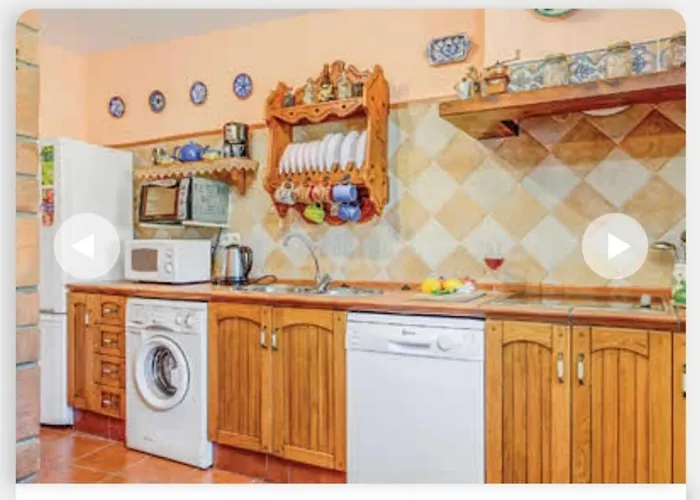 Вилла Damara Con Piscina Privada